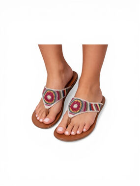 The Sak Shana Crochet Thong Sandals Multicolor Boho Hand Crocheted Beachy Size 9